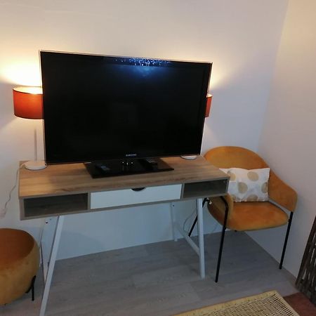 Les Studios Du Domaine D'Eva Libramont-Chevigny Rom bilde